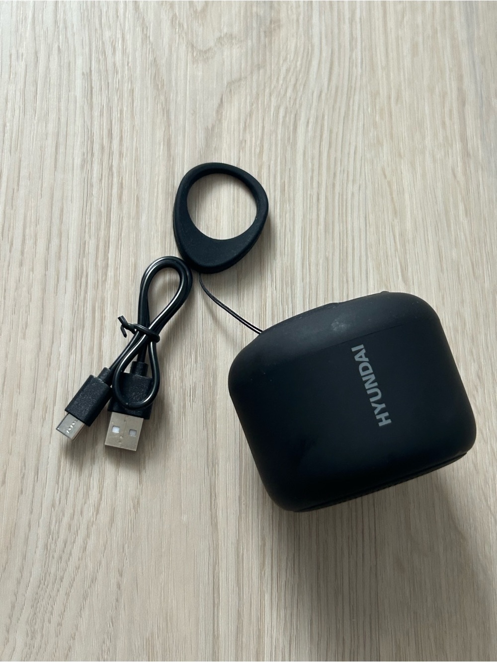 Amazon Portable Bluetooth Speaker - Black